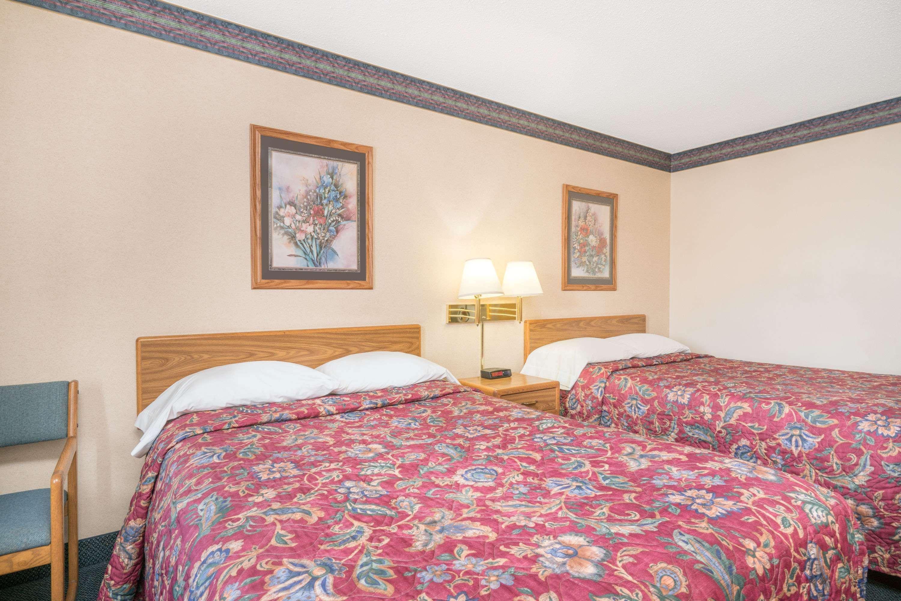 Отель Super 8 By Wyndham Superior Wi Экстерьер фото